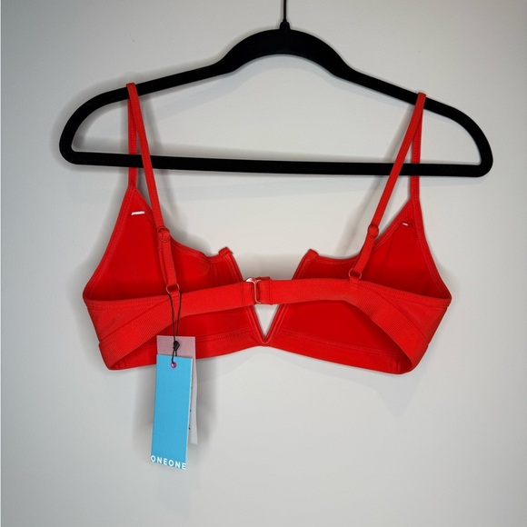 Women's Red Jenna swim top OneOne swim - Picture 4 of 8